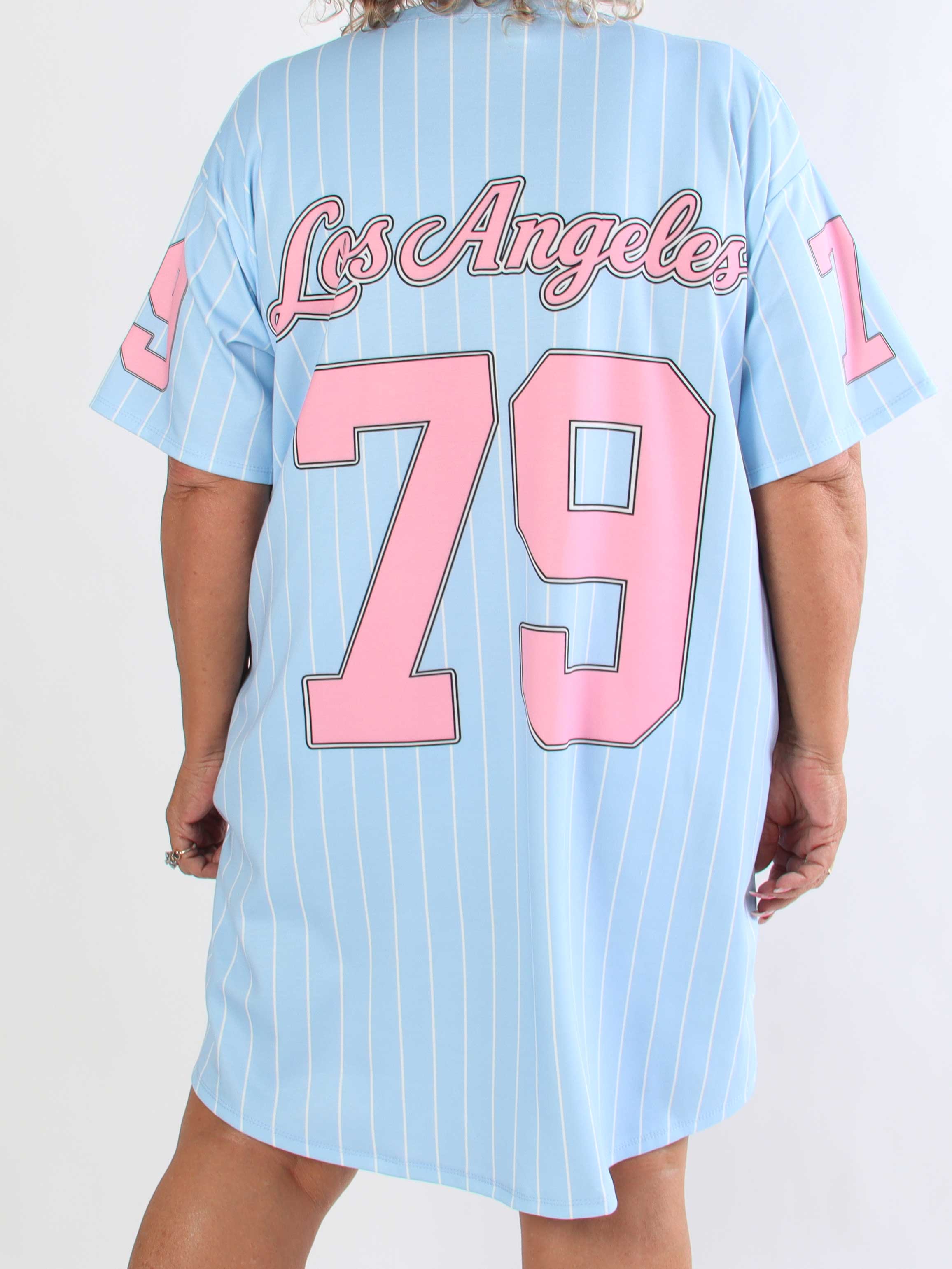 Andrea - Plus size t-shirtkjole viskoseblanding med sporty baseball-inspireret design